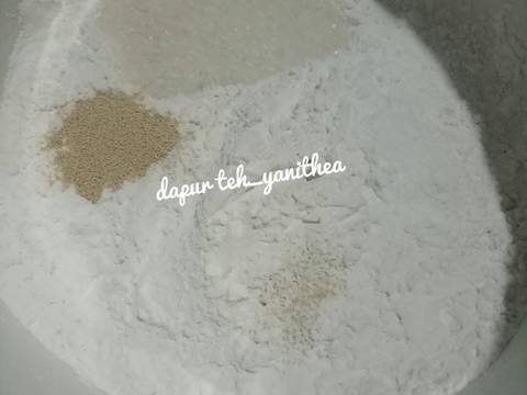 Serabi Tepung Beras Kuah Kinca recipe step 1 photo