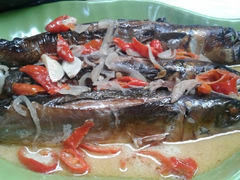 Mangut panggang salem pedas recipe step 4 photo