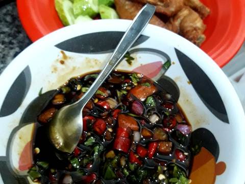 Ayam goreng ungkep bumbu geprek recipe step 5 photo