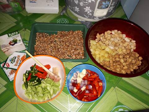 Lodeh tempe tahu cecek (pelengkap ketupat) recipe step 1 photo