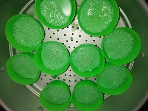 Kue Talam Pasta Pandan recipe step 3 photo