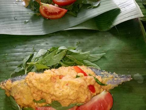 Pepes Ikan Kembung Kelapa Makassar Sulawesi Selatan