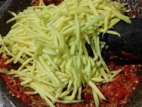 Sambal mangga teri khas makassar