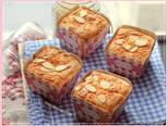Resep Bolu Hongkong Keju Almond harum lembutt oleh Tintin 