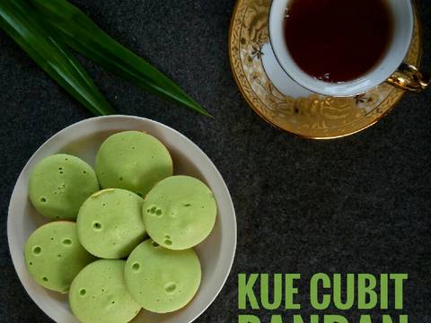 Kue Cubit Pandan recipe step 7 photo