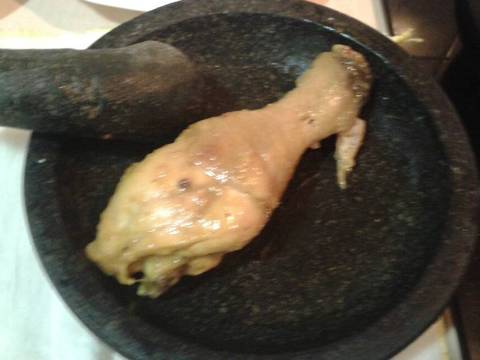 Ayam Gepuk Sambel setan ð'» recipe step 3 photo