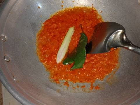 Ikan sepat ungkep recipe step 1 photo