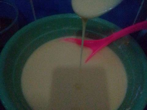 Kue cubit-cubitan toping blueberry recipe step 4 photo