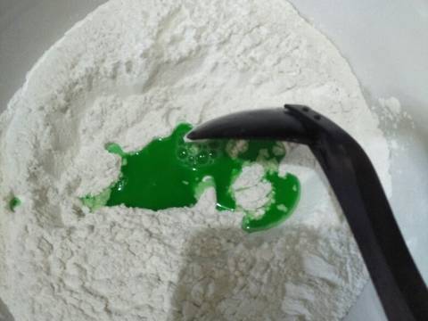 Kue putu bambu cup