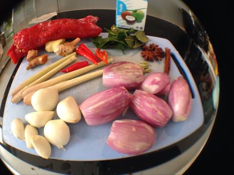 Rendang daging sapi tanpa daun kunyit recipe step 2 photo