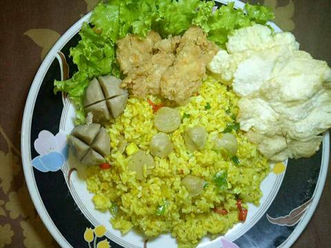 Nasi goreng kunyit