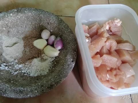 Sate Ayam Bumbu Maranggi recipe step 2 photo