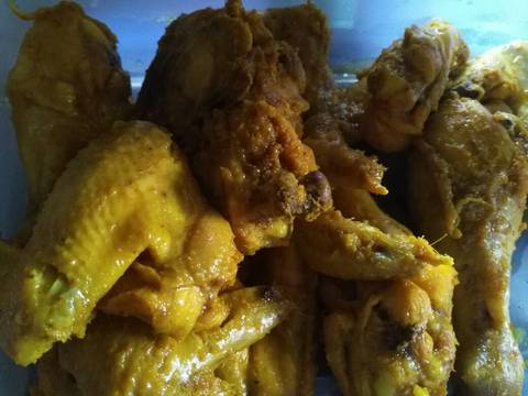 Ayam Goreng Lengkuas