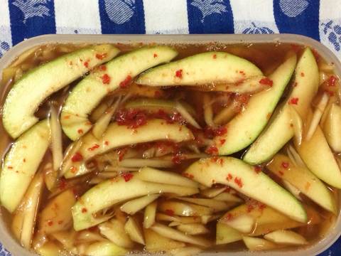 Asinan Mangga Gula Aren recipe step 4 photo
