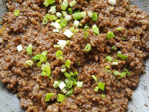 Resep Daging sapi cincang buat isi Roti Goreng oleh Xander 