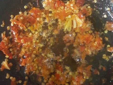 Tempe Penyet Sambel Korek Kemangi recipe step 3 photo