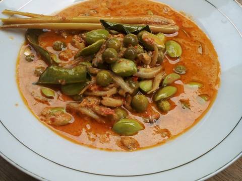 Gulai/gule tanak petai,teri,rimbang enak dan bikin nambah terus recipe step 1 photo