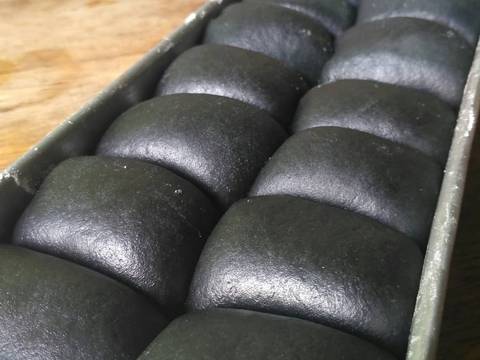 Black Bolen