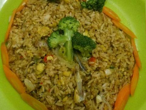  Resep Nasi Goreng sederhana bumbu  seblak oleh Intan NF 