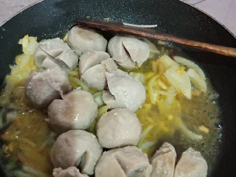 Bakso Pedas Manis