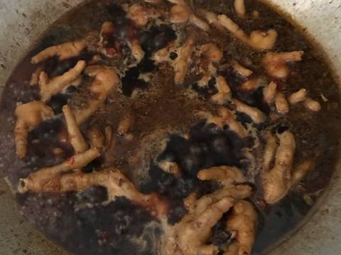 Ceker masak kecap pedas manis