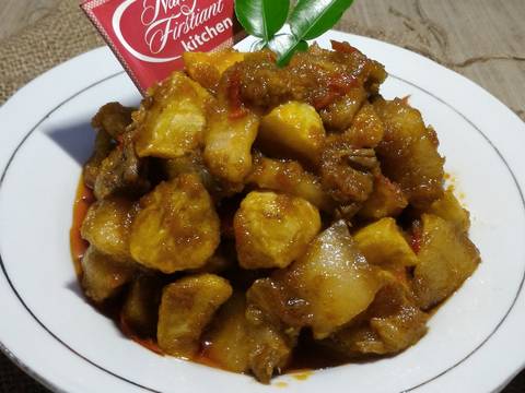  Resep  Pedas  Asam Manis Kentang Babi  oleh Nancy Firstiant 