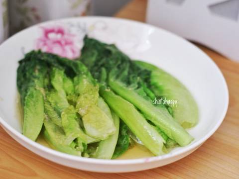 Tumis Selada Bawang Putih (selada lalapan) recipe step 3 photo