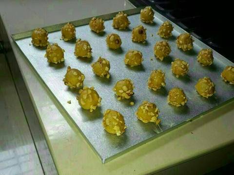 Kukis bola bola kacang recipe step 2 photo