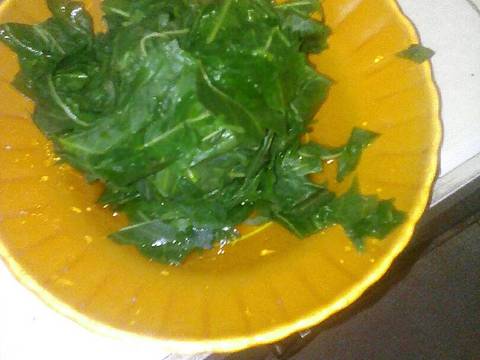 Sayur Rendang Jengkol Daun Singkong..by: Erni Hartanti.AmdðŸ˜ðŸ˜„ðŸ˜˜ recipe step 7 photo