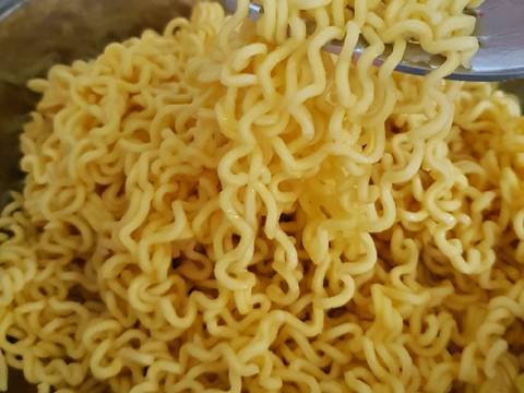 Mie Pedas Tauge Goreng recipe step 4 photo