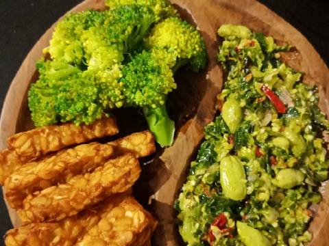 Sambal ijo pete dan lalapan recipe step 5 photo