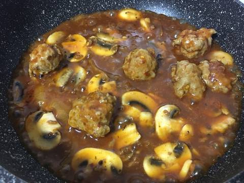 #10 - Spagheti meat ball mushroom bolognaise