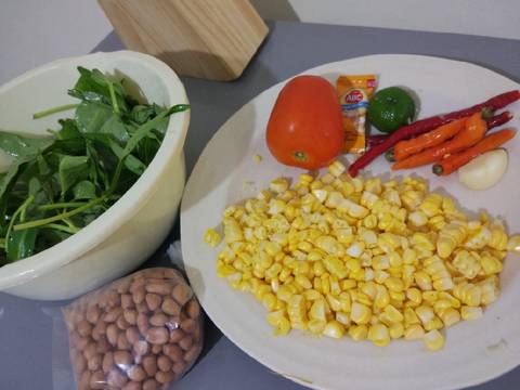 Plecing kangkung + bakwan jagung recipe step 1 photo