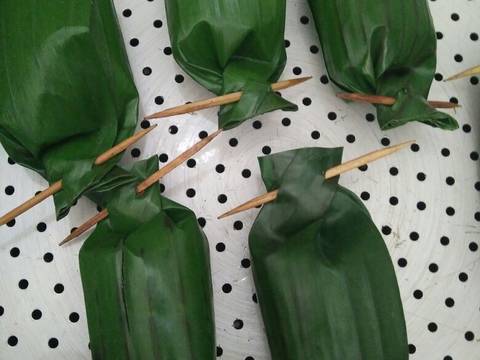 Lalampa Keto (lemper manado) #ketopad_cp_olahanshirataki recipe step 8 photo