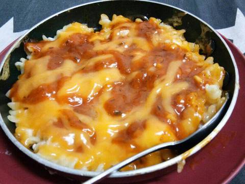 Fusilli chese bolognese meleleh tanpa telur