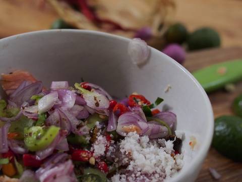 Sambal Matah Salmon Panggang recipe step 4 photo