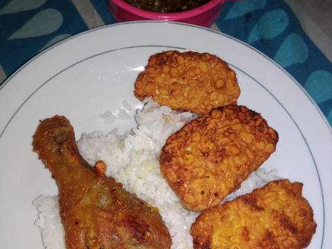 Ungkep ayam dan tempe recipe step 6 photo