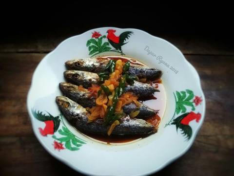 Ikan Pindang Masak Cabe Ijo recipe step 4 photo