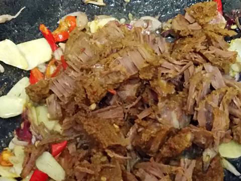 Oseng Rendang recipe step 3 photo