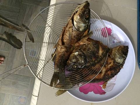 Sambel Sunda pecak ikan emas recipe step 1 photo