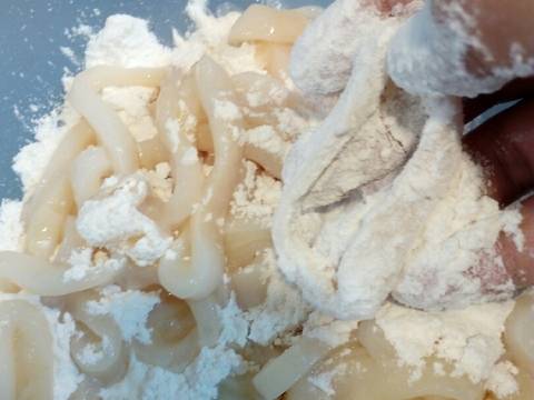Crispy Spicy Calamari Ring