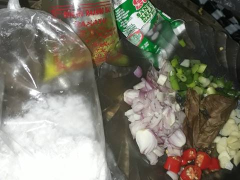 Kecambah urab santan #StepByStep #RabuBaru recipe step 2 photo