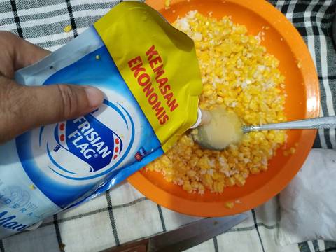 Lepet Jagung recipe step 6 photo