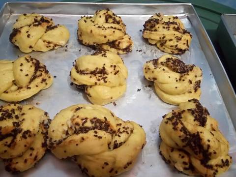 Roti Ubi Cilembu (sangattt lembut, enakk, rekomen) recipe step 8 photo