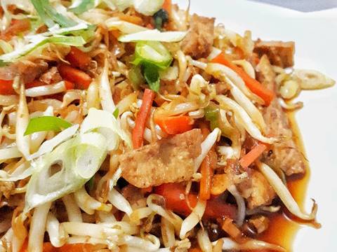 9. Tumis Toge Telur Kecap