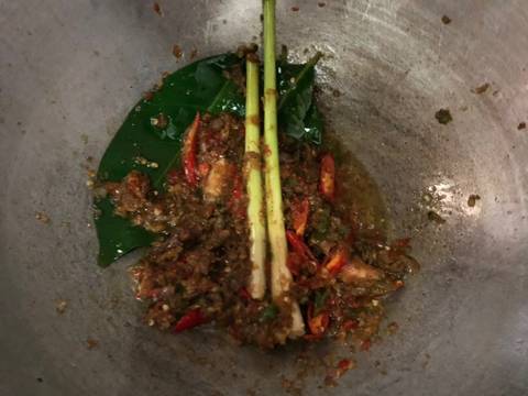 Tumis oncom pedas recipe step 3 photo