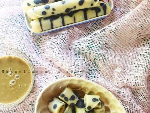 Dadar gulung kuah recipe step 7 photo