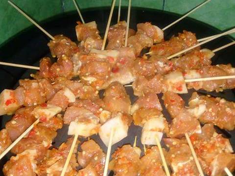 Sate babi asam manis sambal matah bali recipe step 3 photo