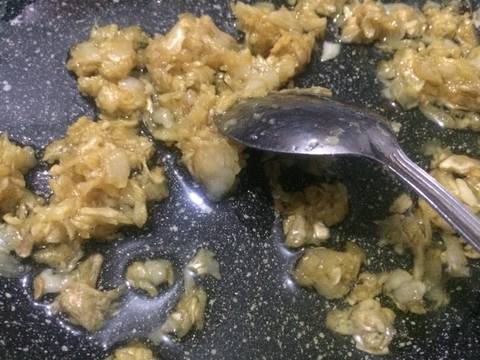 Choipan ala fe
(Isi rebung ayam udang recipe step 5 photo