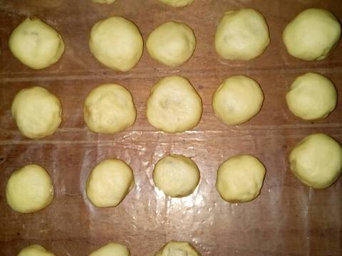 Bakpia teflon isi pisang recipe step 7 photo